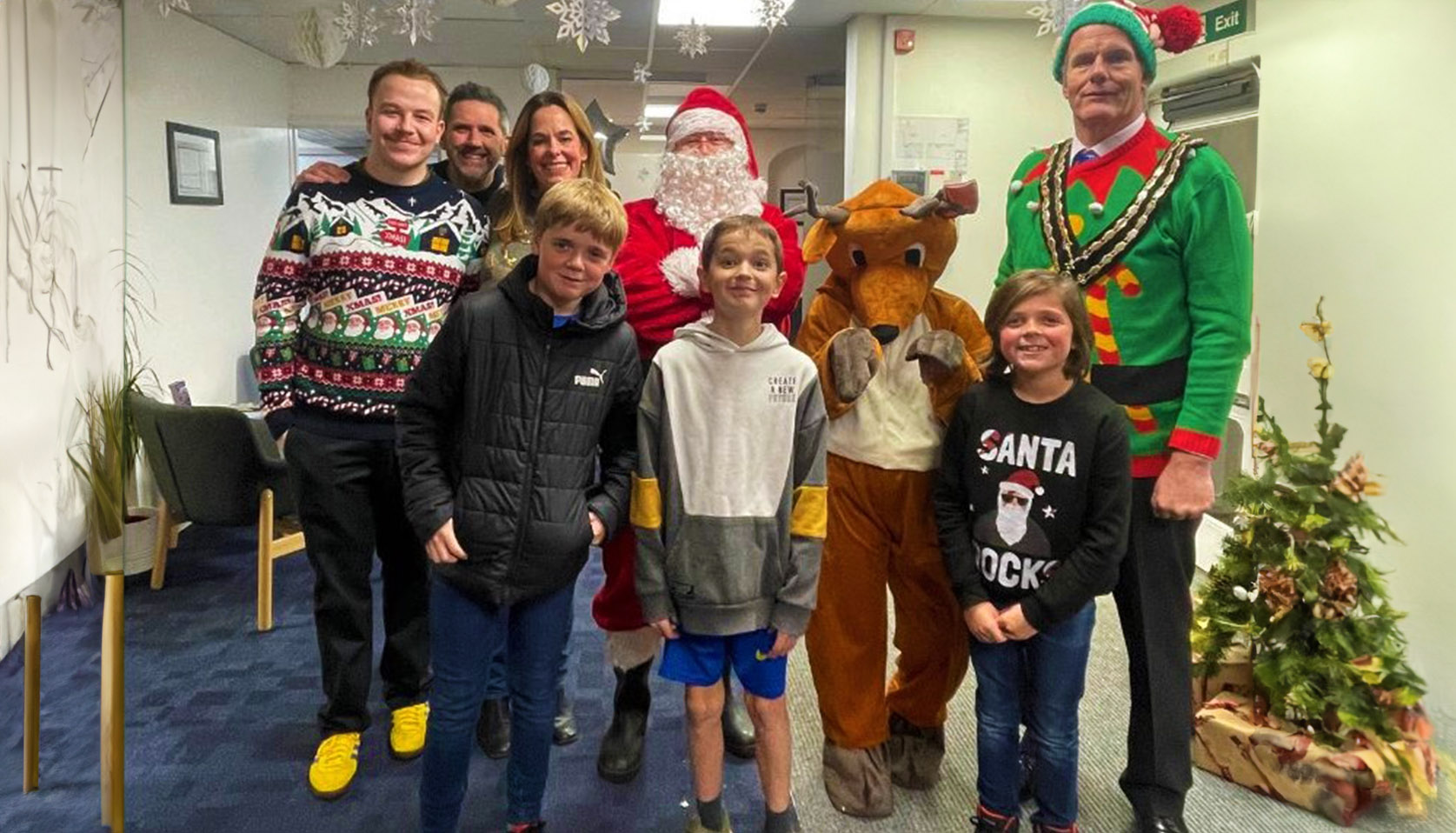 manning-ivybridge-christmas-2023-2